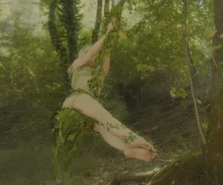 Aleyna Tilki feet photo thumbnail