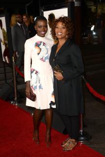 Alfre Woodard feet photo 17
