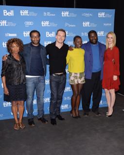 Alfre Woodard feet photo 12