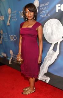 Alfre Woodard feet photo 6
