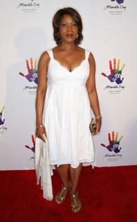 Alfre Woodard feet photo 9
