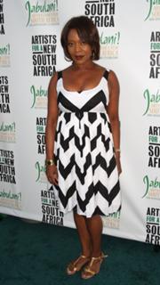 Alfre Woodard feet photo 2