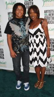 Alfre Woodard feet photo 20