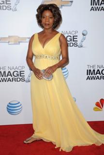 Alfre Woodard feet photo 3
