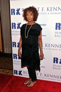 Alfre Woodard feet photo 5