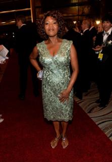Alfre Woodard feet photo 4