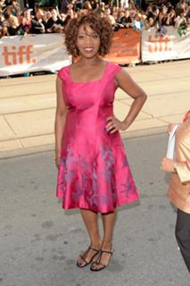 Alfre Woodard feet photo 2