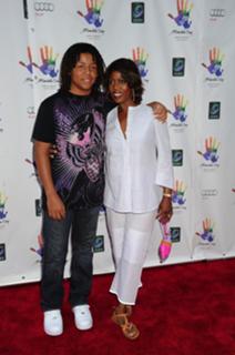 Alfre Woodard feet photo 16