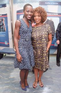 Alfre Woodard feet photo 5