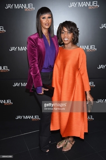 Alfre Woodard feet photo 8