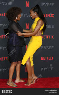 Alfre Woodard feet photo 16