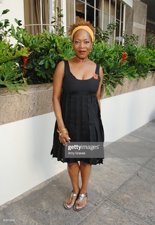 Alfre Woodard feet photo 14