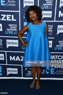 Alfre Woodard feet photo 8