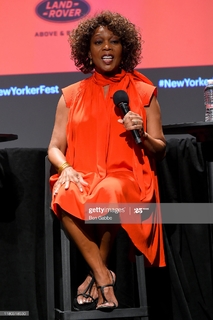 Alfre Woodard feet photo 17