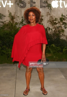 Alfre Woodard feet photo 11