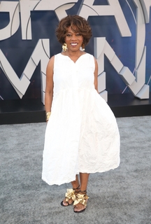 Alfre Woodard feet photo 9