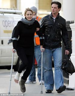Ali Bastian feet photo 16