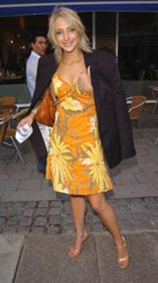 Ali Bastian feet photo 10