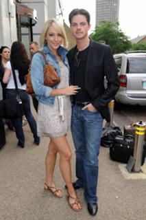 Ali Bastian feet photo 3