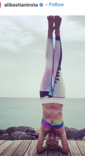 Ali Bastian feet photo 6