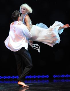 Ali Bastian feet photo 4