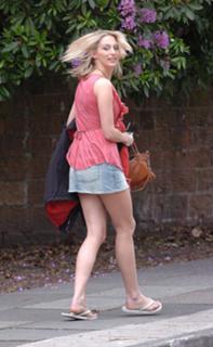 Ali Bastian feet photo 7