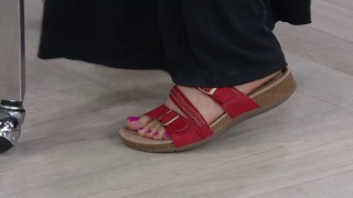 Ali Carr feet photo thumbnail