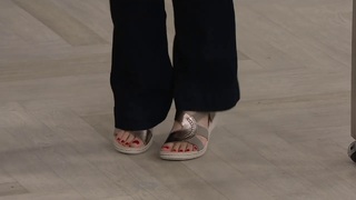 Ali Carr feet photo thumbnail