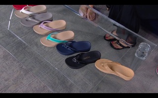 Ali Carr feet photo thumbnail