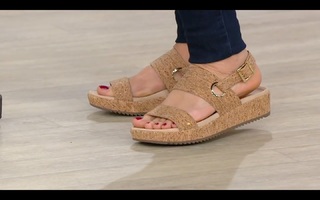 Ali Carr feet photo thumbnail