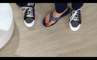 Ali Carr feet photo thumbnail