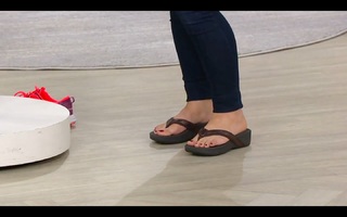 Ali Carr feet photo thumbnail