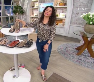 Ali Carr feet photo thumbnail