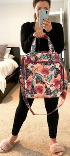 Ali Carr feet photo thumbnail