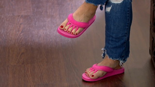 Ali Carr feet photo thumbnail