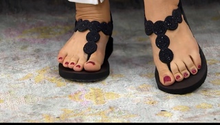 Ali Carr feet photo thumbnail