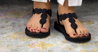 Ali Carr feet photo thumbnail