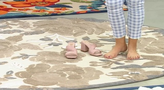 Ali Carr feet photo thumbnail