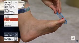 Ali Carr feet photo thumbnail