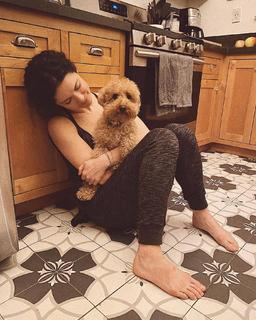 Ali Cobrin feet photo thumbnail