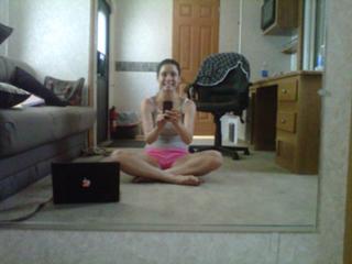 Ali Cobrin feet photo thumbnail