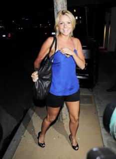 Ali Fedotowsky feet photo 3