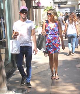 Ali Fedotowsky feet photo 5