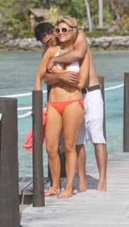 Ali Fedotowsky feet photo 17