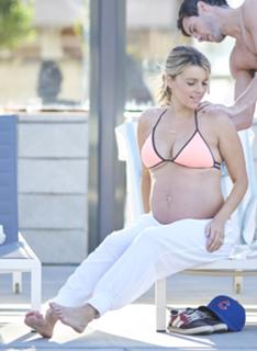 Ali Fedotowsky feet photo 14