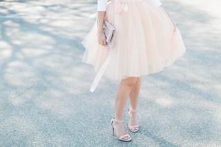 Ali Fedotowsky feet photo 5
