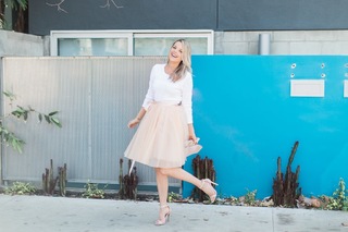 Ali Fedotowsky feet photo 9