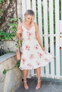 Ali Fedotowsky feet photo 16