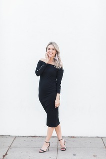 Ali Fedotowsky feet photo 10