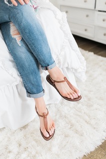 Ali Fedotowsky feet photo 13